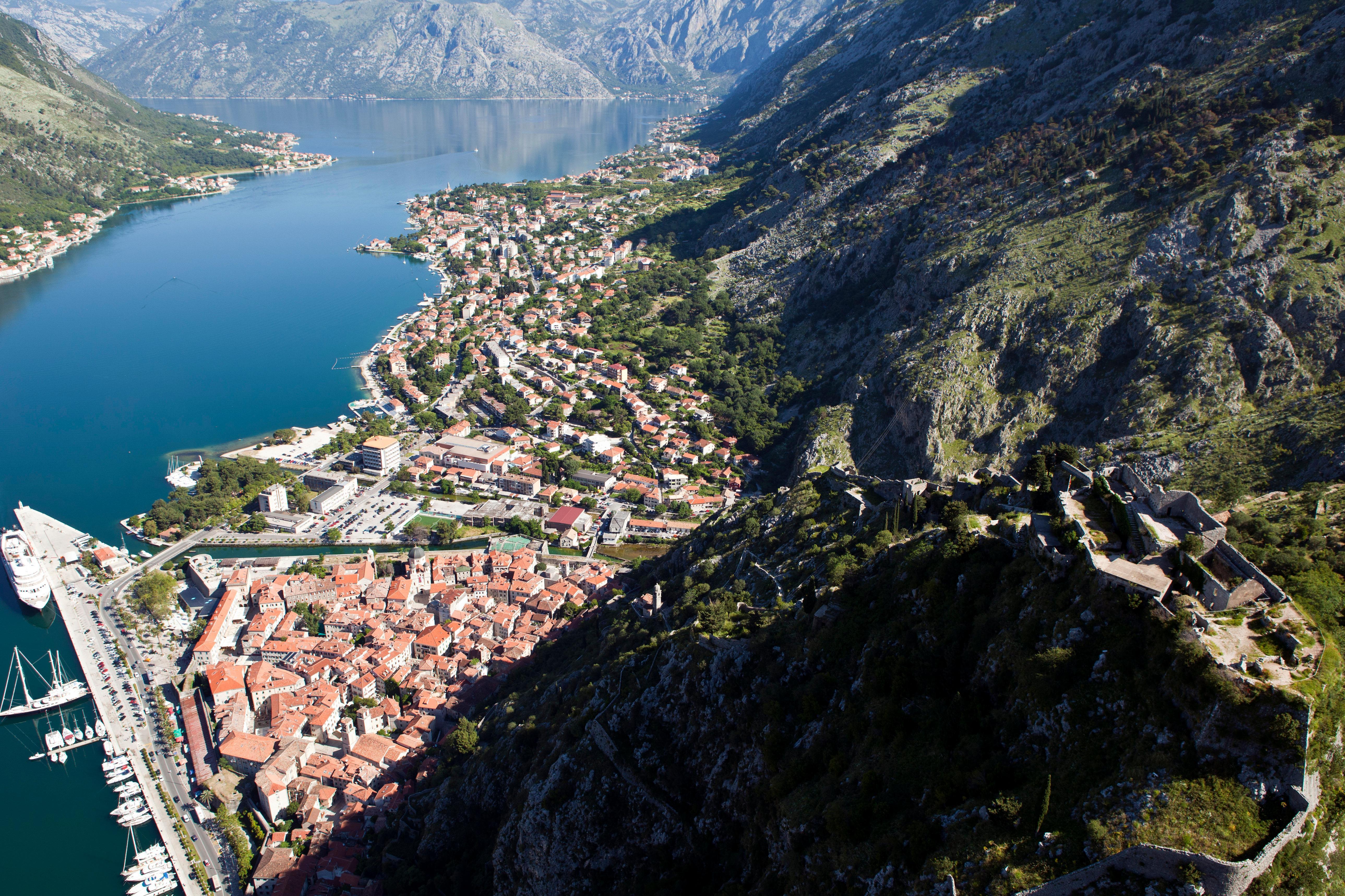 Regent Porto Montenegro Tivat Luaran gambar Aerial view of the town