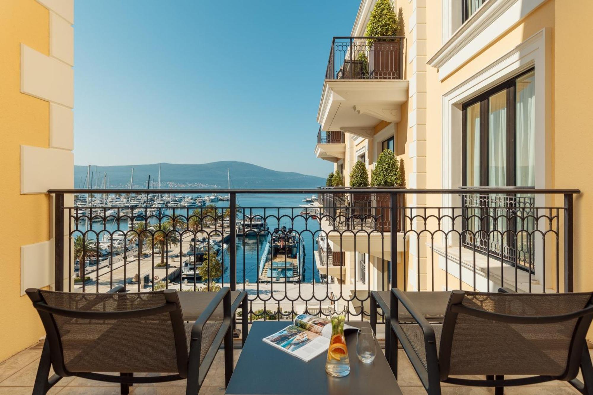 Regent Porto Montenegro Tivat Luaran gambar View from the hotel